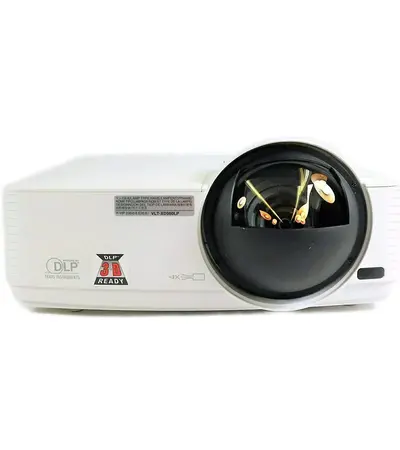 بروجيكتور شورت ثرو ماركة ماتسوبيشى موديل WD380U-EST بضمان سنة