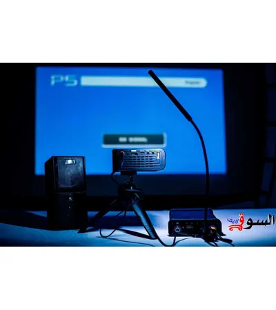 VIDEO PROJECTORS - Vista 500, 17 image VIDEO PROJECTORS - Vista 500, 17 image