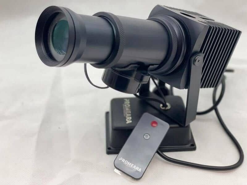 لوجو بروجكتور – قوة الإضاءة وسهولة التحكم في جهاز واحد