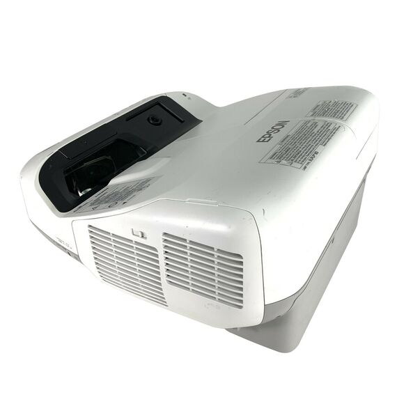 Epson projector eb-675w