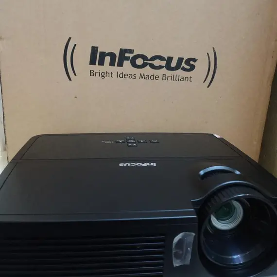 جهاز بروجكتور InFocus IN2126 – أداء قوي وصورة فائقة الوضوح